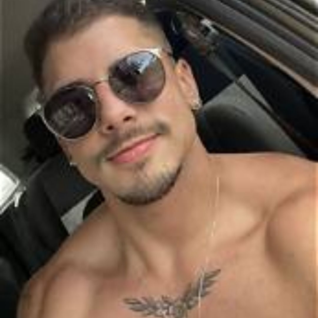 <em>ANDRES S.</em>